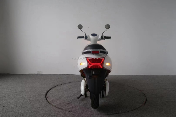 500W/1000W/1500W/2000W Brushless Motor Electric Scooter για ενήλικες Μέγιστη ταχύτητα 40 60km/h